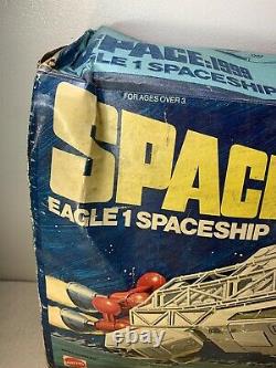 Vintage Mattel SPACE 1999 EAGLE 1 SPACE SHIP w Box Read Description 1976 As IS