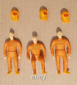 Vintage Mattel Space 1999 Eagle 1 Transporter Near Complete With Box & Figures