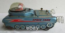 Vintage Modern Toys M-18 Space Tank, Motor Works, For Restore Repair Or Parts