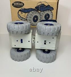 Vintage NO. 2546 TONKA CRATER CRAWLER W BOX & LOOKBOOK SPACE TOY NICE