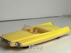 Vintage OK Toys Hong Kong Futuristic Space Battery Operated Dreamliner Car
