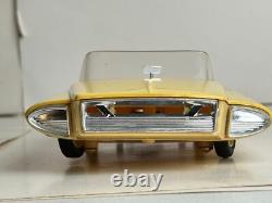 Vintage OK Toys Hong Kong Futuristic Space Battery Operated Dreamliner Car
