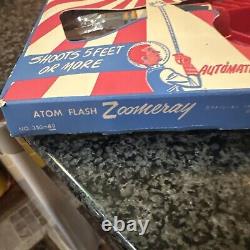 Vintage ORIGINAL ATOM FLASH ZOOMERAY plastic SPACE RAY GUN Mint In Box Package