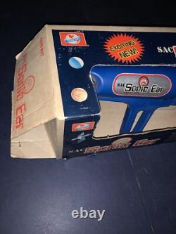Vintage Ohio Art Battery Operated SAC Sonic Ear Space Age Communicator With Box