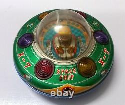 Vintage Old Battery Operate X 7 Space Ship Litho Tin Toy Flying Saucer Japan