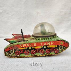 Vintage Old VTI Commander Space Tank Astronauts Sparkling Friction Tin Toy157