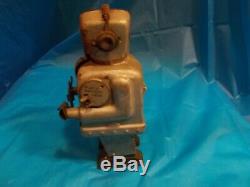 Vintage Original Battery Operated Tin Toy Robot