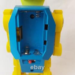 Vintage Rare Bulgarian Robot Battery Plastic Space Toy Works + Box