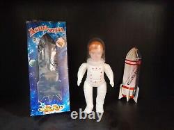 Vintage Rare Lot 1960s Astronanaut Space Men Blow Mold 5 Figure Set