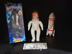 Vintage Rare Lot 1960s Astronanaut Space Men Blow Mold 5 Figure Set