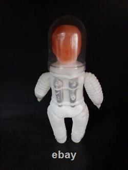 Vintage Rare Lot 1960s Astronanaut Space Men Blow Mold 5 Figure Set