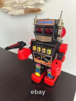 Vintage Rare Old Space Commander Robot Battery Operated