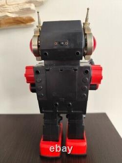 Vintage Rare Old Space Commander Robot Battery Operated