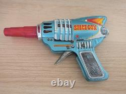 Vintage Rare Old Space Gun Tin Toy Astronaut Cosmonaut Alien Rocket Pistol Japan