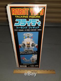 Vintage Robot YM-3 (B-9) Lost in Space Battery Talking Figure by Masudaya Toys