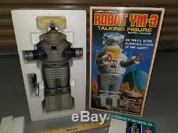 Vintage Robot YM-3 (B-9) Lost in Space Battery Talking Figure by Masudaya Toys