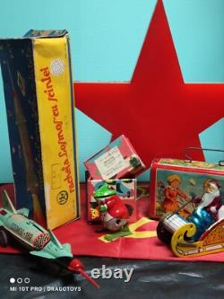 Vintage Rocket Toy Space Traveler Agatex Romania Cosmos 189 Friction Powered