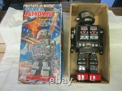 Vintage Rotate-o-Matic Super Astronaut Robot Space Tin Toy Horikawa SH Japan