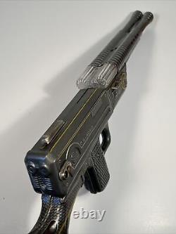 Vintage SH Horikawa Tin Rapid Fire Space Rifle Double Barrel Japan Battery Op