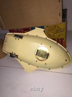 Vintage SPACE RECONNAISSANCE BOAT Ship 12 Tin B/O Toy MIB Made in China ME 769