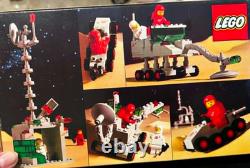 Vintage Space LEGO 6901 Open Box, Inside Pieces in Good Condition