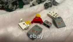 Vintage Space LEGO 6901 Open Box, Inside Pieces in Good Condition
