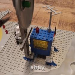 Vintage Space LEGO 928 Galaxy Explorer set 100% complete with instructions