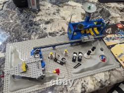 Vintage Space LEGO Beta I Command Base # 6970 (1980)