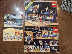 Vintage Space LEGO Beta I Command Base # 6970 (1980)