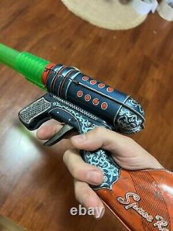 Vintage Space Ray Gun Toy Sparking Gun Retro Space Future KO Made in Japan