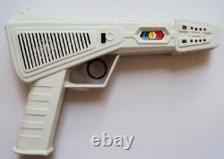 Vintage Space Ray Guns Pulsating Laser Lights Pistol Toy Boxed Mint 1970's