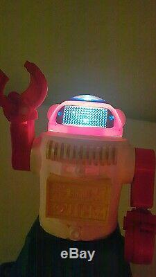 Vintage Space Robot Toy Made In Japan Adjustable Level Batt. Operated Original