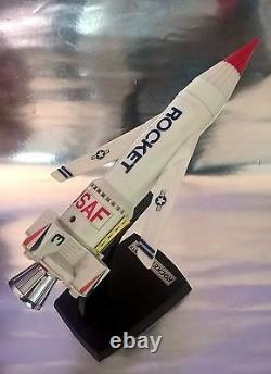 Vintage Space Rocket Radio BC-517 Usaf with foot Working