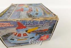 Vintage Space Ship Battery Operated 6 Shooting Discs Interior Lights Sound