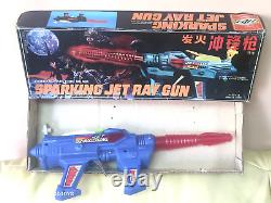 Vintage Space Sparking Jet Ray Gun Pf 2009 Toy Friction Powered Orig. Box China