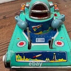 Vintage Space Tank ME 091 Gyro Action Tin Litho Robot Sci Fi Beijing Toy 9.5 in