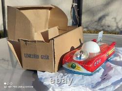 Vintage Space Toy Intercosmos Holdauto Utopian Model Lemezarugyar Batt. Oper. Box