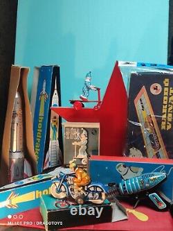 Vintage Space Toy Intercosmos Holdauto Utopian Model Lemezarugyar Batt. Oper. Box