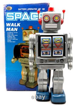 Vintage Space Walk Man ME 100 Tin Robot Battery Operated China withBox