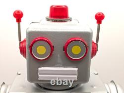 Vintage Space Walk Man ME 100 Tin Robot Battery Operated China withBox