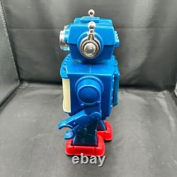 Vintage Super Explorer Robot Battery Operated Wide Screen Space Toy in Box SJM