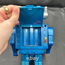 Vintage Super Explorer Robot Battery Operated Wide Screen Space Toy in Box SJM