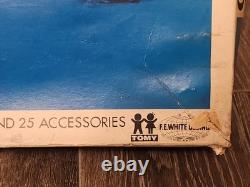 Vintage TOMY Grippidee Gravidee 603 plastic Double Rocket motorized car COMPLETE