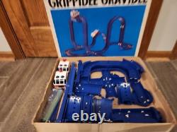 Vintage TOMY Grippidee Gravidee 603 plastic Double Rocket motorized car COMPLETE