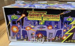 Vintage Tim Mee Star Attack Battle Station # 97200 Playset