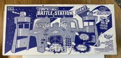 Vintage Tim Mee Star Attack Battle Station # 97200 Playset