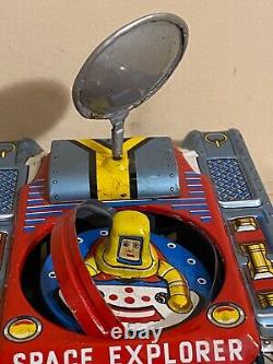 Vintage Tin Friction Space Explorer Toy Japan Space Toy aq-50