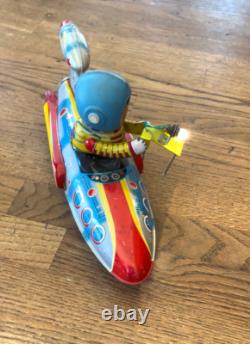 Vintage Tin vintage space toy car 1960s RARE, battery operated works