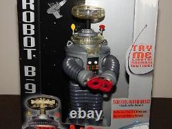 Vintage Toy 1997 Lost In Space Robot B-9 New Old Stock In Box