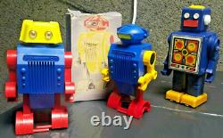 Vintage Toy Robot'pogot' Space Program Soviet Era Cccp Ussr Wind Up + Key Alien